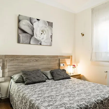 Cals Avis - Casa Con Jardin En * 班约莱斯
