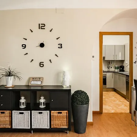 Holiday home Cals Avis Casa Con Jardin En Banyoles