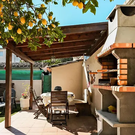 Holiday home Cals Avis Casa Con Jardin En